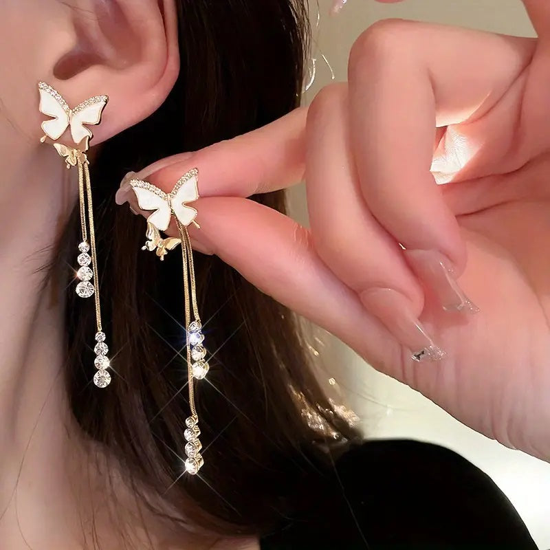 Ohrringe, Schmetterlings-Design mit glänzendem Zirkon-Dekor, baumelnde Ohrringe, eleganter Luxusstil, Kupfer, trendiges weibliches Geschenk