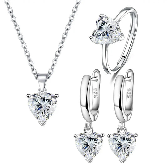 Schmucksets aus 925er Sterlingsilber, herzförmiger weißer Zirkon in Ring, Ohrringen und Halskette